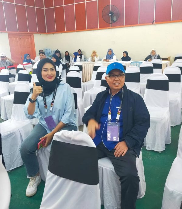 全国：图说／国阵以2949多数票中选