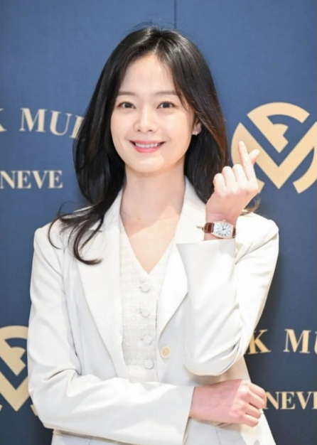 全昭旻宣布退出《RM》 “需要休息充电”