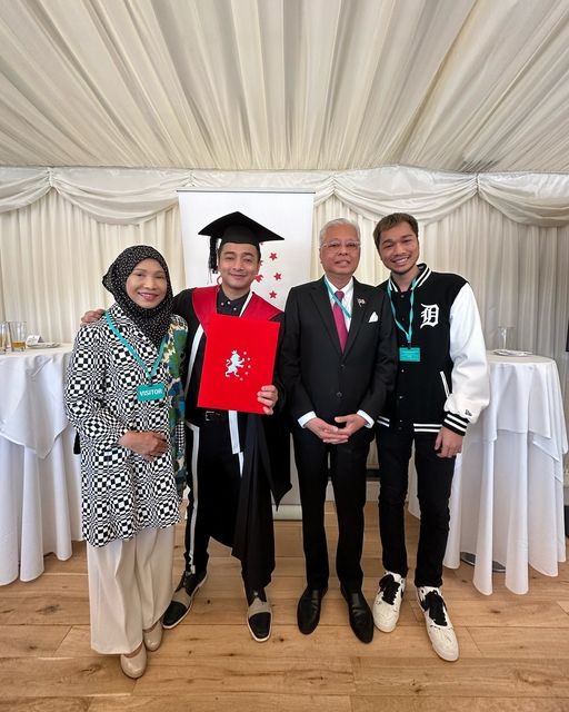 前首相儿子想创业  “当一名好领袖”