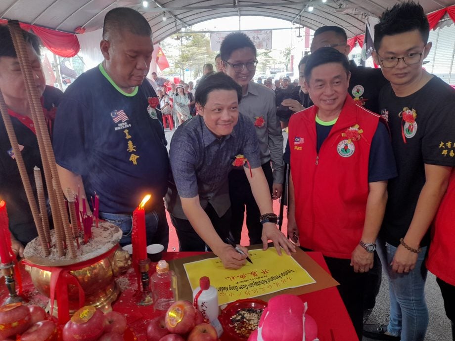 吉玻关公文化中心开幕 曾敏凯:发扬忠义仁勇精神