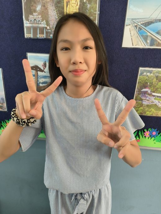 国:暖势力:居銮中华二小董家协理事独具心思,亲自为学生们呈献一系列精彩的表演,为大家带来了一场别开生面的儿童节盛宴。