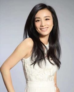 大反转!张庭一案被法院撤销 名下全部资产解封