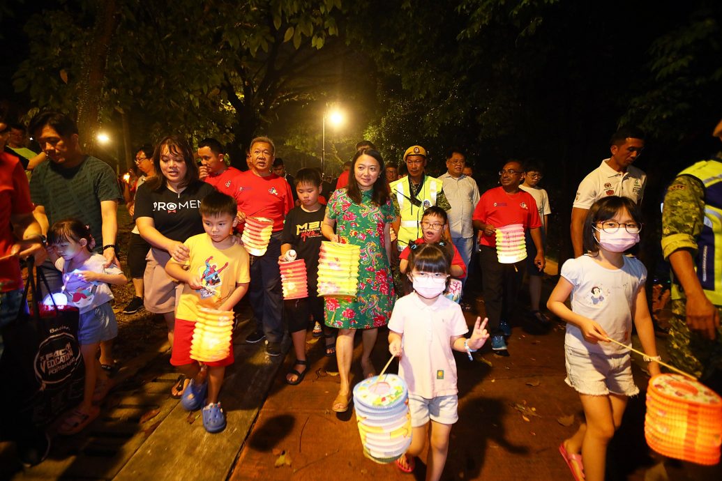 大都会/杨巧双出席中秋晚会/7图