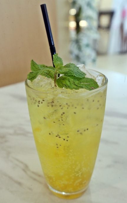大都会/铁路美食2.0-草泥马餐厅(怡观园MRT站)/ 多图