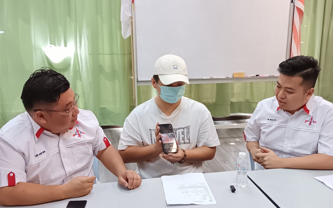 大都会/误点击信贷广告无故惹债上身,男子被威胁还3000新币/2图