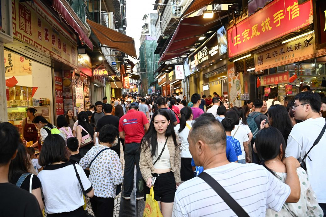 天下事 中国庆黄金周带旺  澳门旅游博彩业迅速复苏 