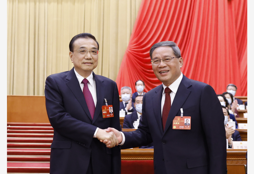 天下事主文)李克强猝逝引猜疑 传游泳时心肌梗塞 消息:医院极力抢救十多个小时