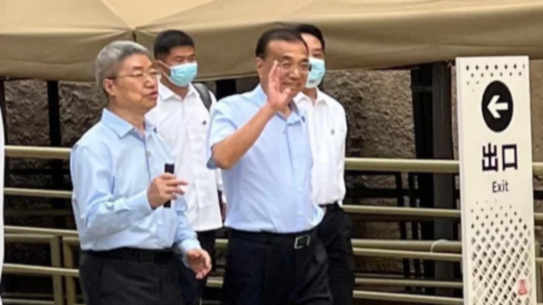 天下事主文)李克强猝逝引猜疑 传游泳时心肌梗塞 消息:医院极力抢救十多个小时