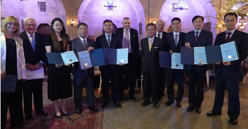 嫦娥五号团队获得“劳伦斯团队奖”