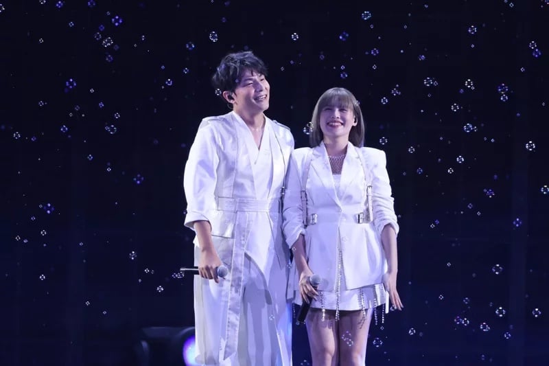 孙协志认爱夏宇童闪炸 　贴身热舞喊：这辈子最开心