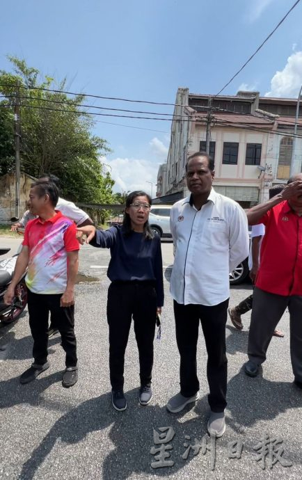 宁罗大街发生火灾 6小店铺遭祝融光顾