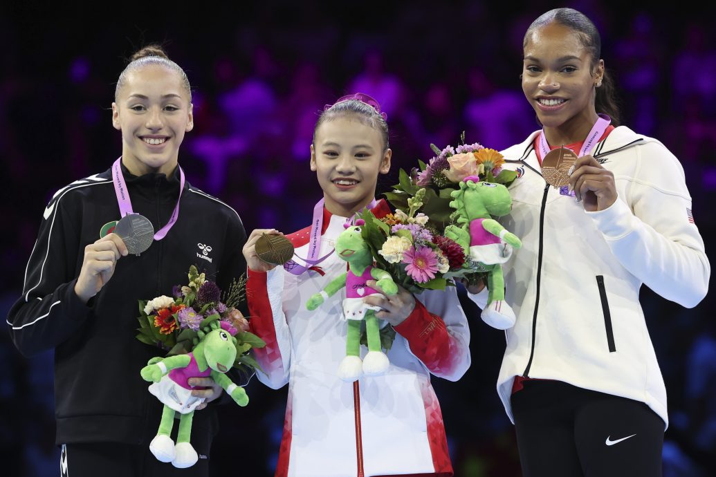 安特卫普器械操世锦赛|突破心魔独揽4金1银  拜尔斯王者归来