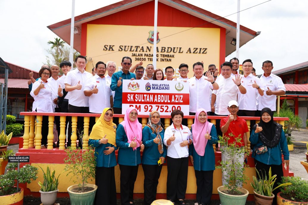 安顺火箭照顾各源流学校 提升学校基设为重中之重