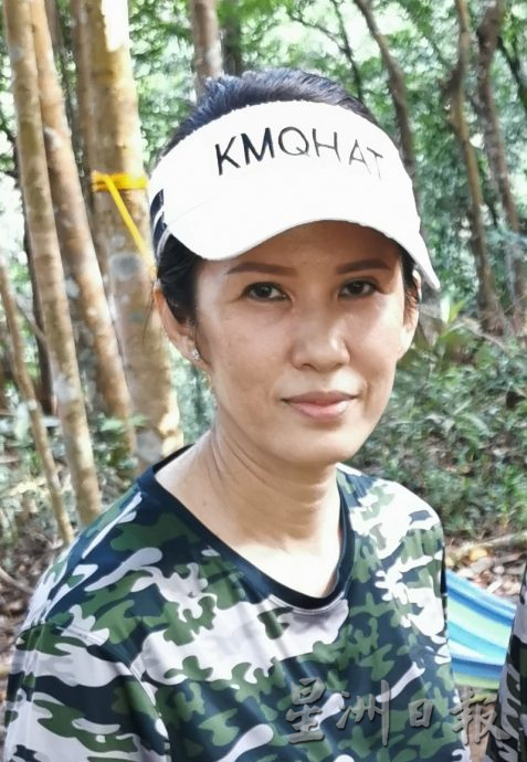**已签发**柔:头条之一或显刊:峇空污指数回复中等水平,民众照常进行户外活动