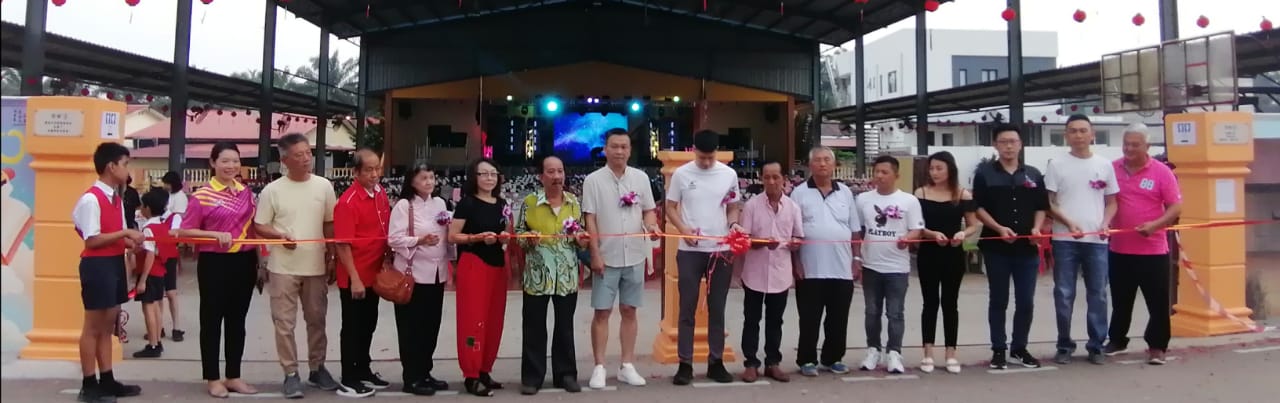 **已签发**柔:封面:【特稿】:配合村委美化计划,圣德华小6壁画完工亮相
