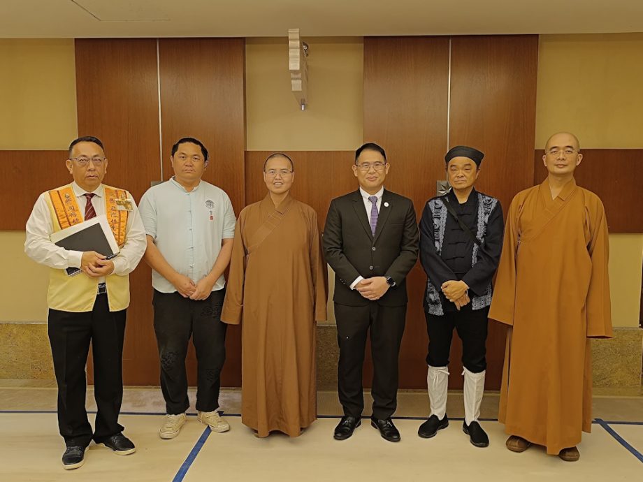 **已签发**柔:林添顺:政府关注近期频现不法份子借宗教之名行骗