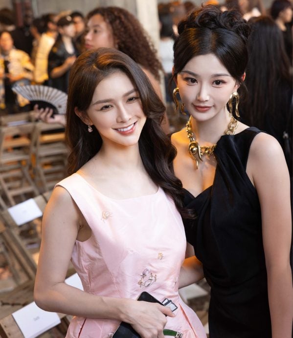 巴黎时装周|杨紫琼热聊童瑶 蔡卓宜同场没同框