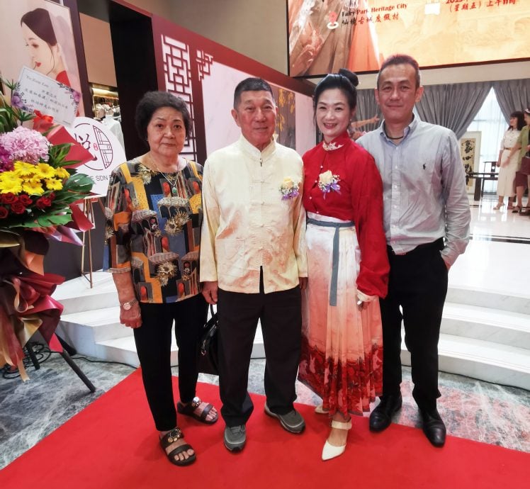 必下//大都会:仙境古城活动,《悦》汉服唐装旗袍专卖店开幕