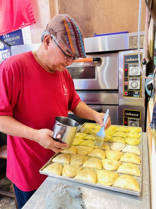 成本上扬自行吸纳 饼家留客暂不涨价