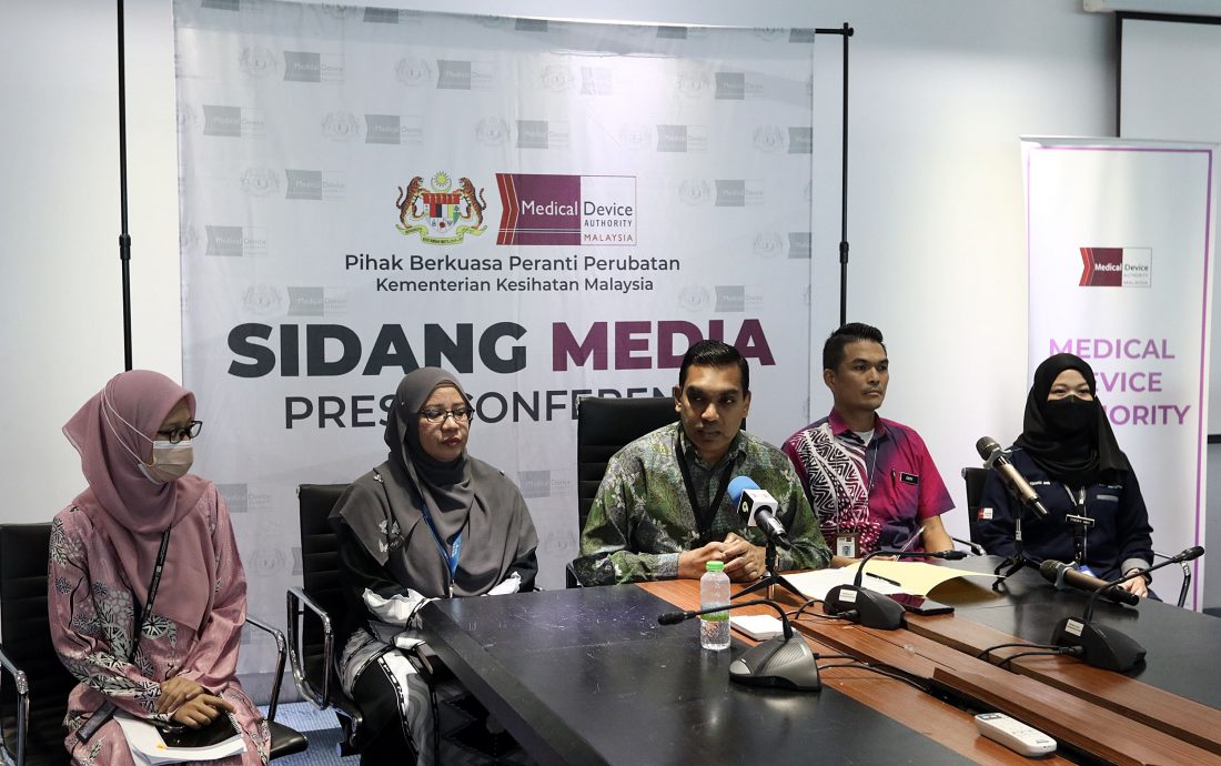 执照冻结仍售未注册医疗用品 MDA取缔扣查近万货品