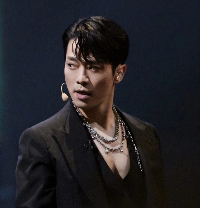 披荆3|张栋樑炸胸肌冲热搜 王耀庆质疑穿假胸肌