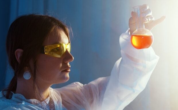 拼盘 未签 人工智能打造出超乎人类想象的强效抗体