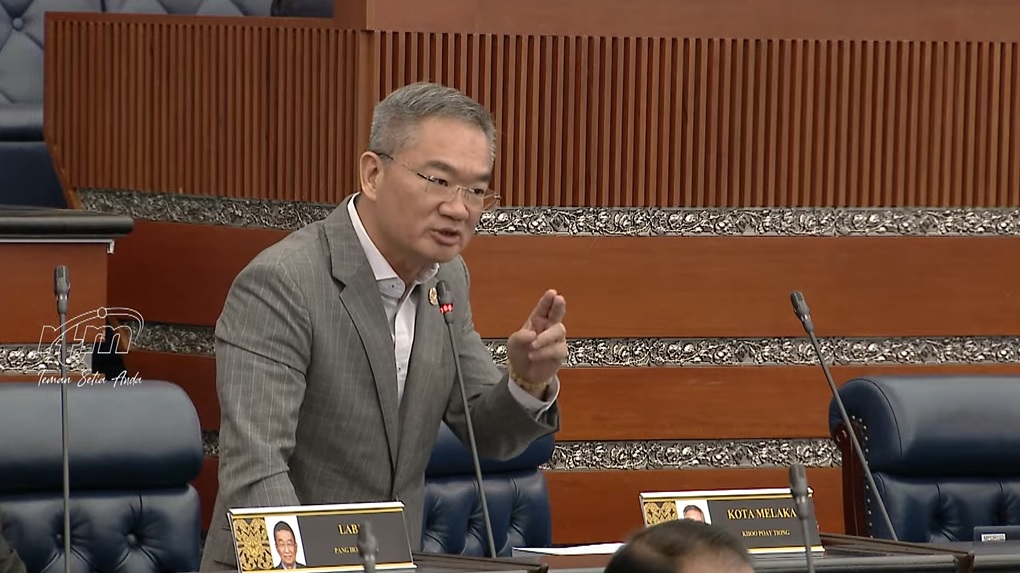 挑慕女婿掀骂战拒撤言论 邱培栋遭逐出国会