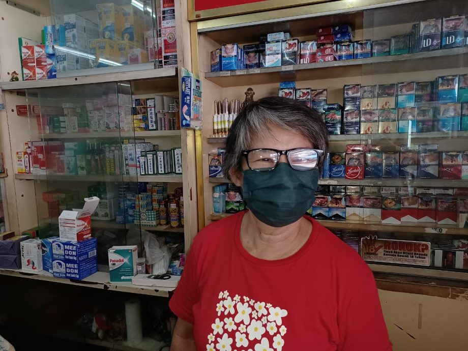 早报头///大都会/锡米山新村列入制水名单,但却没制水,白花2天时间储水