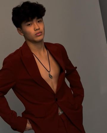 曹格儿拍模特照 前妻感骄傲：真的满优