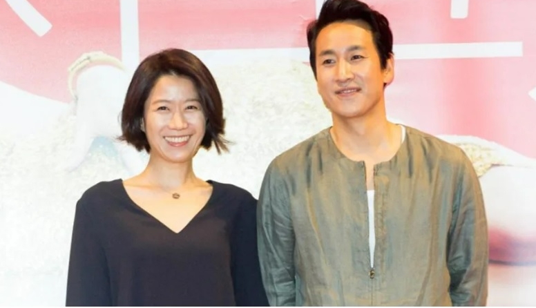 李善均不只吸毒还出轨 被爆夜店常客