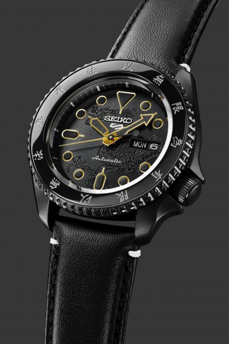 李小龙生前爱戴精工表 龙纹面特别版致敬武术