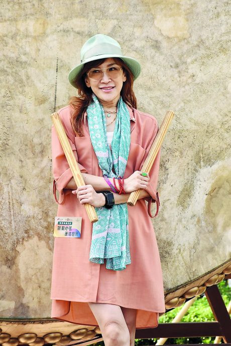 李玟骨灰月底安葬 李思林认过节份外伤感