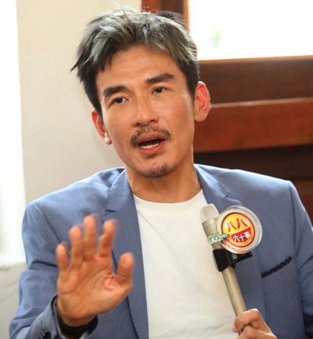 杨一展首来马直呼像回家 望与阿哲合拍运动节目