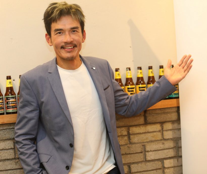 杨一展首来马直呼像回家 望与阿哲合拍运动节目