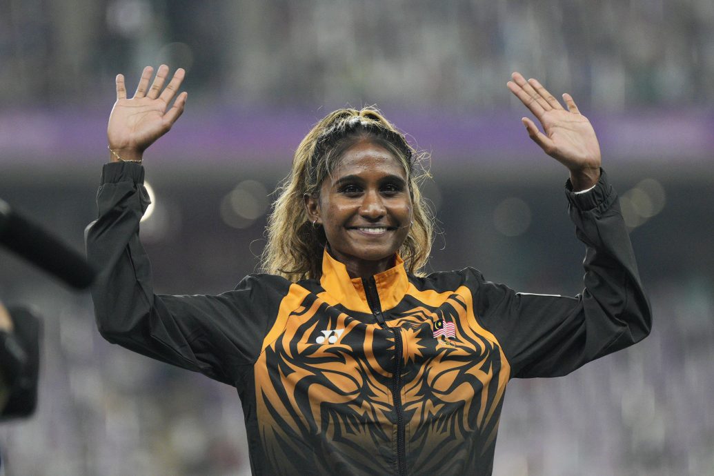 杭州亚运会田径赛|联手贡献3枚亚运奖牌  茜琳开心追随母亲脚步