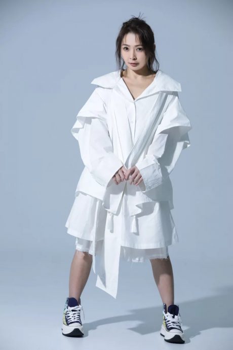 林晓培罹患PTSD 录新歌感赤裸痛哭