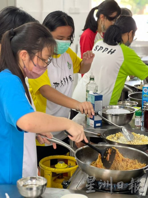 柔：【特稿】：培华独中烹饪课生动有趣 多元学习更贴近生活