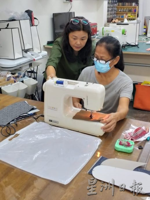 柔：【特稿】：柔佛海景扶轮社为单亲妈妈举办手作坊 协助自我增值及谋生技能