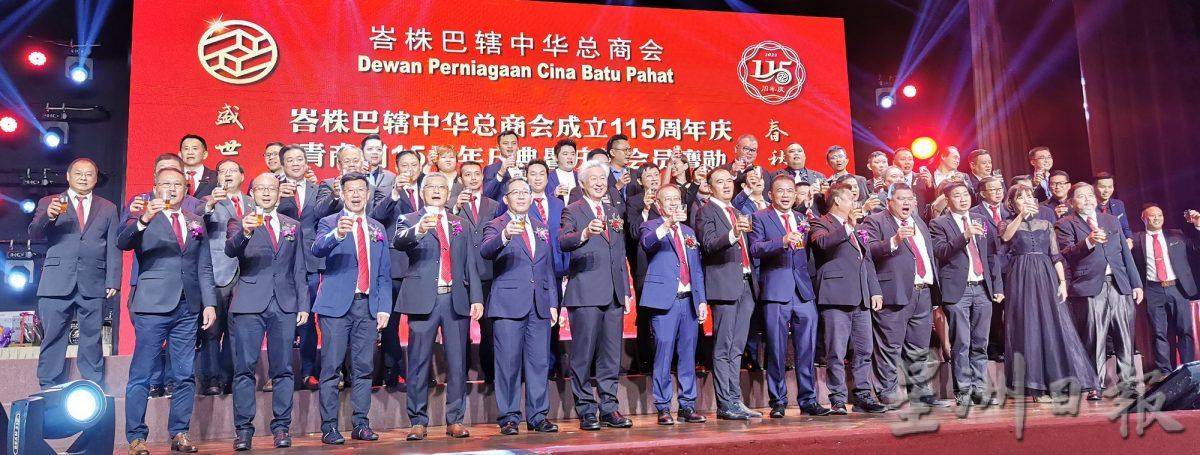 柔:傅庆隆:2024财案服务税,6%增至8%加重企业成本