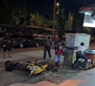 柔:店前持械打斗视频引警关注 1嫌犯被捕助查