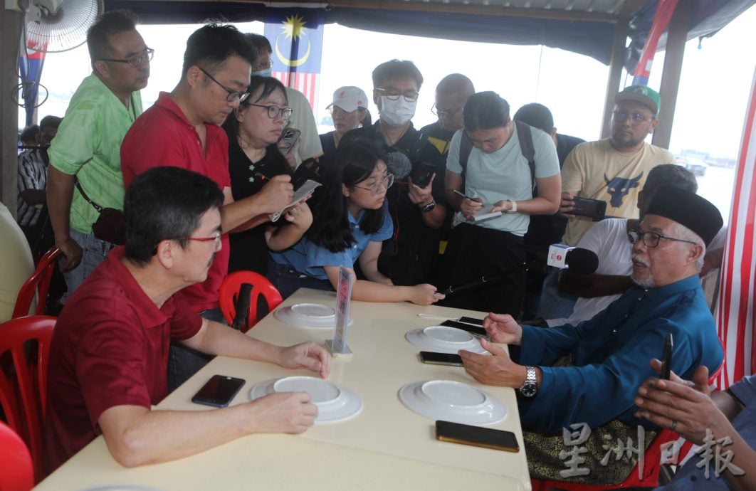柔：新山一项公寓计划停工被列搁置房屋计划，百名苦主会见哈山卡林寻求协助