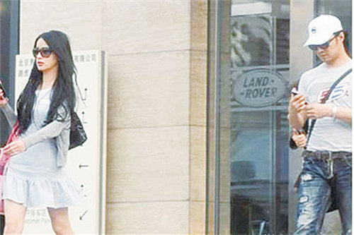 汪峰情史丰富 4段情3婚4孩子