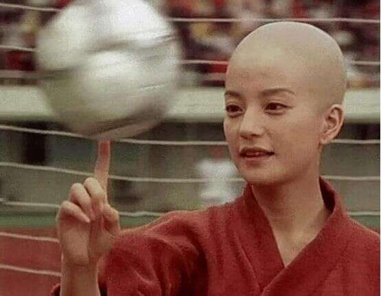 独家|中女拒付钱要店家请吃 “我是少林足球的赵薇”