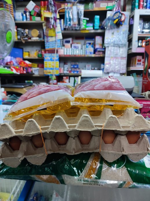 独家|每周预算请穷学生吃 善心老师:穷过所以懂饿滋味