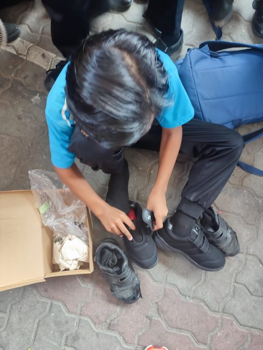 独家|每周预算请穷学生吃 善心老师:穷过所以懂饿滋味