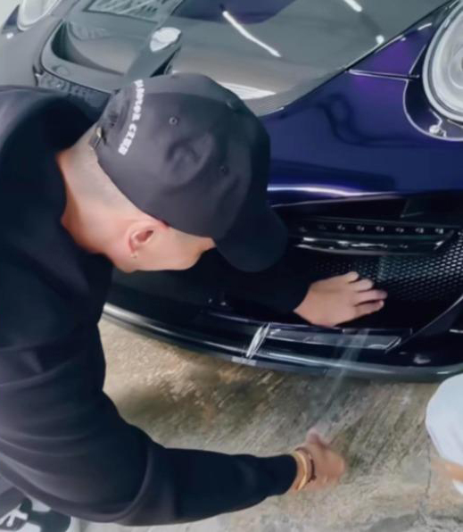 王阳明撞坏保时捷 只花4令吉修