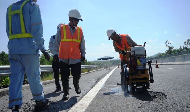 看世界）越南高速公路通车就凹洞 中韩越承包商要赔大钱