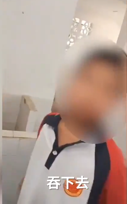 福建中学生被同学逼吃粪引公愤 多部门介入调查