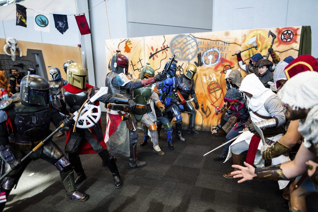 纽约漫画展|神还原《寂静岭》恐怖护士 看那些可爱迷人的反派角色