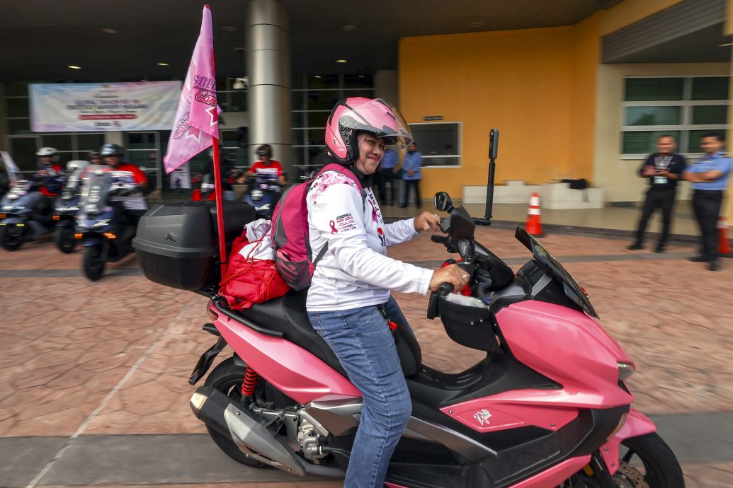 给暖势力/乳癌患者展开单人摩托车之旅 为乳癌患者筹款